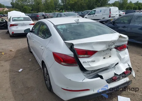 2018 Hyundai Elantra Value Edition из США, поврежденный, VIN 5NPD84LF9JH328538